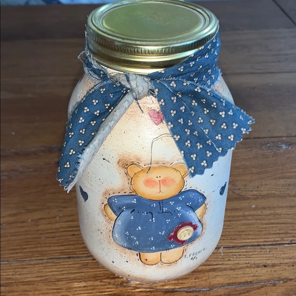 Other - ❤️Hand Painted MASON JAR💙with Cute Teddy Bear🧸